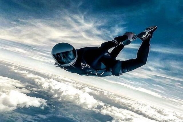 photo Alex parachute